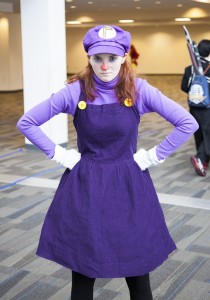 Female Waluigi Costume