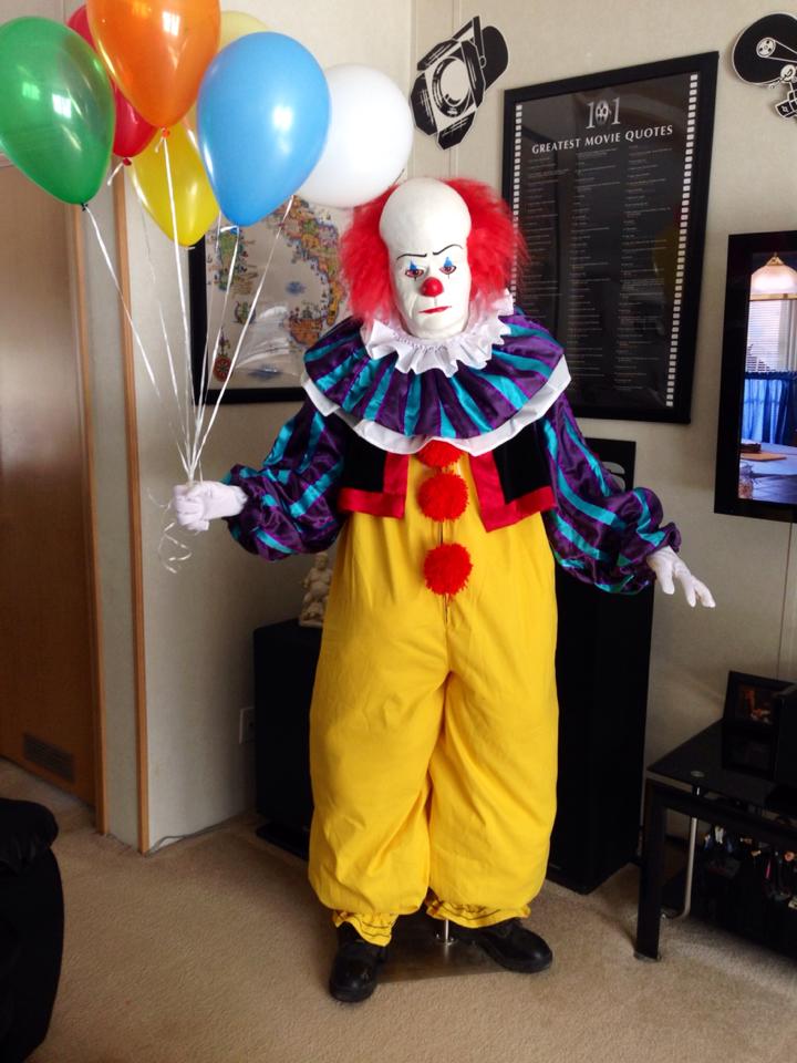 Pennywise Costumes (for Men, Women, Kids) | PartiesCostume.com