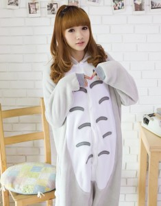 Totoro Costume Girl