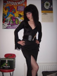 Elvira Halloween Costume