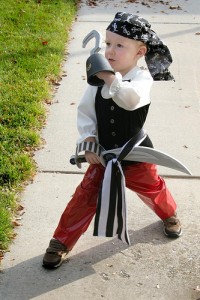 Toddler Pirate Costume DIY